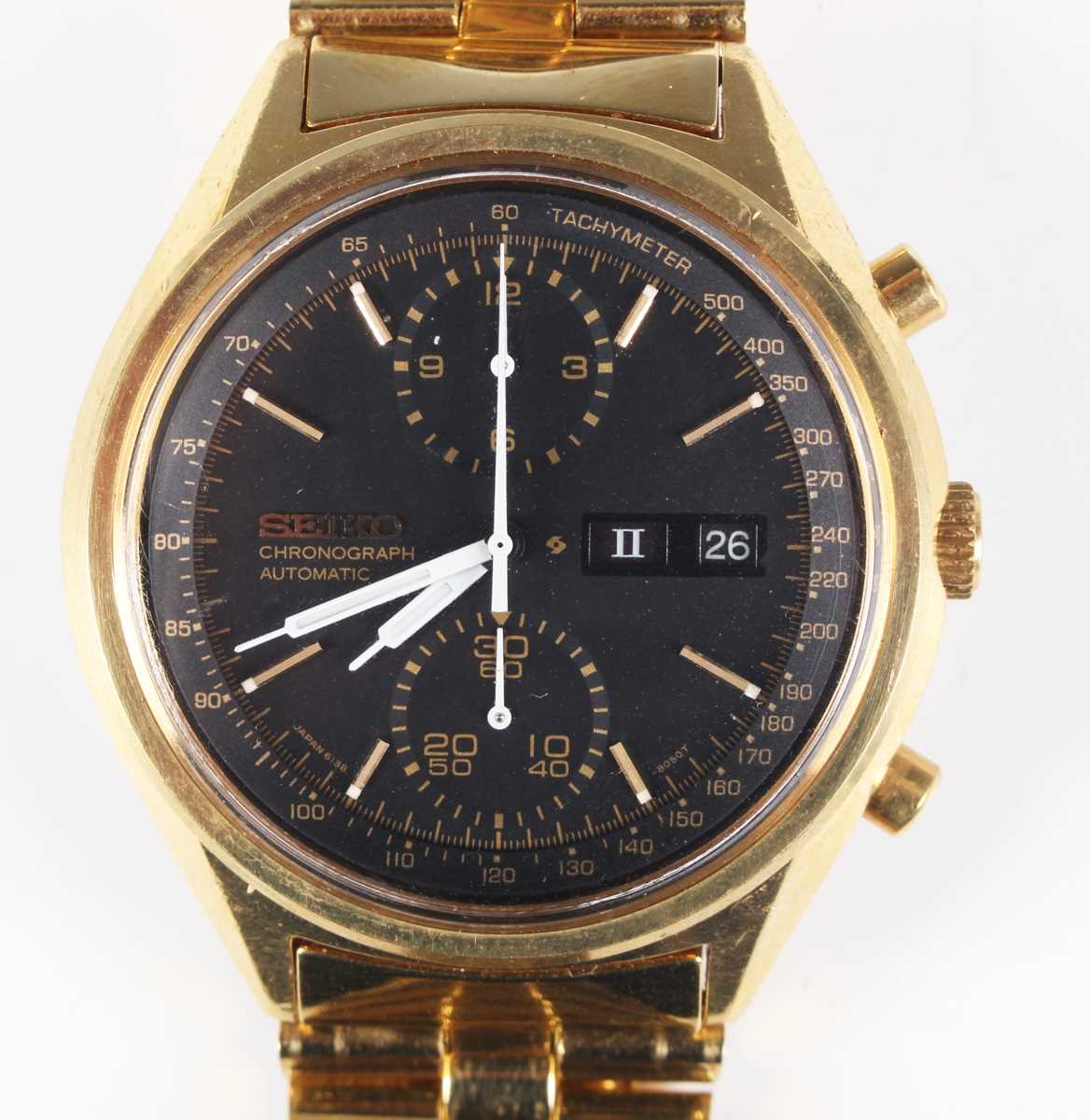 A Seiko Chronograph Automatic gilt plated steel gentleman's bracelet wristwatch, Ref. 6138-8020,