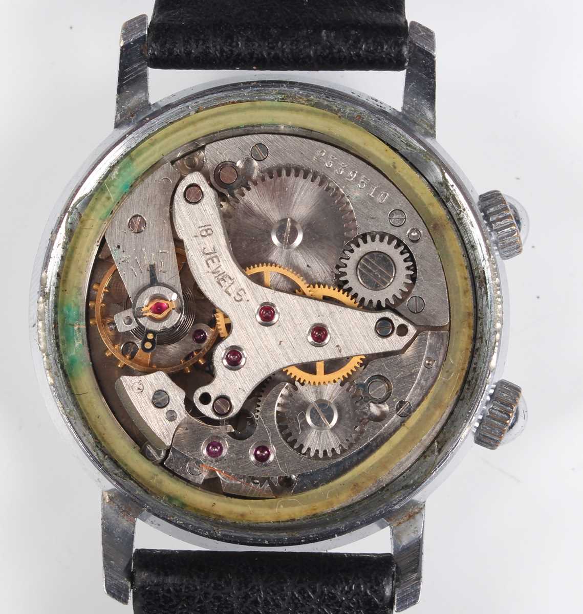 A Bulova Accutron steel lady's bracelet wristwatch with signed silvered dial, case diameter 2.6cm, - Bild 3 aus 23