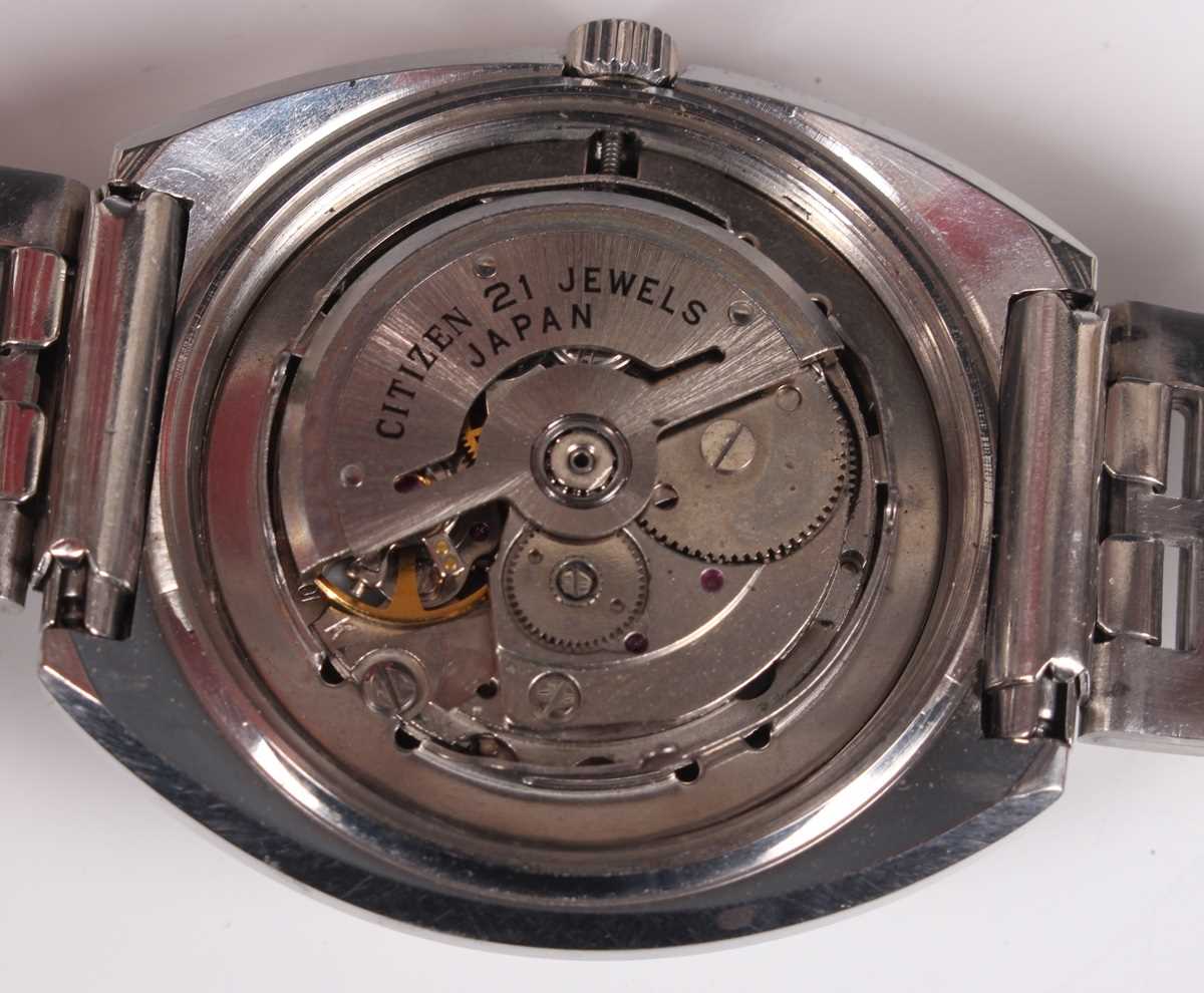 A Helvetia Automatic gilt metal fronted and steel backed square cased gentleman's wristwatch with - Image 6 of 16