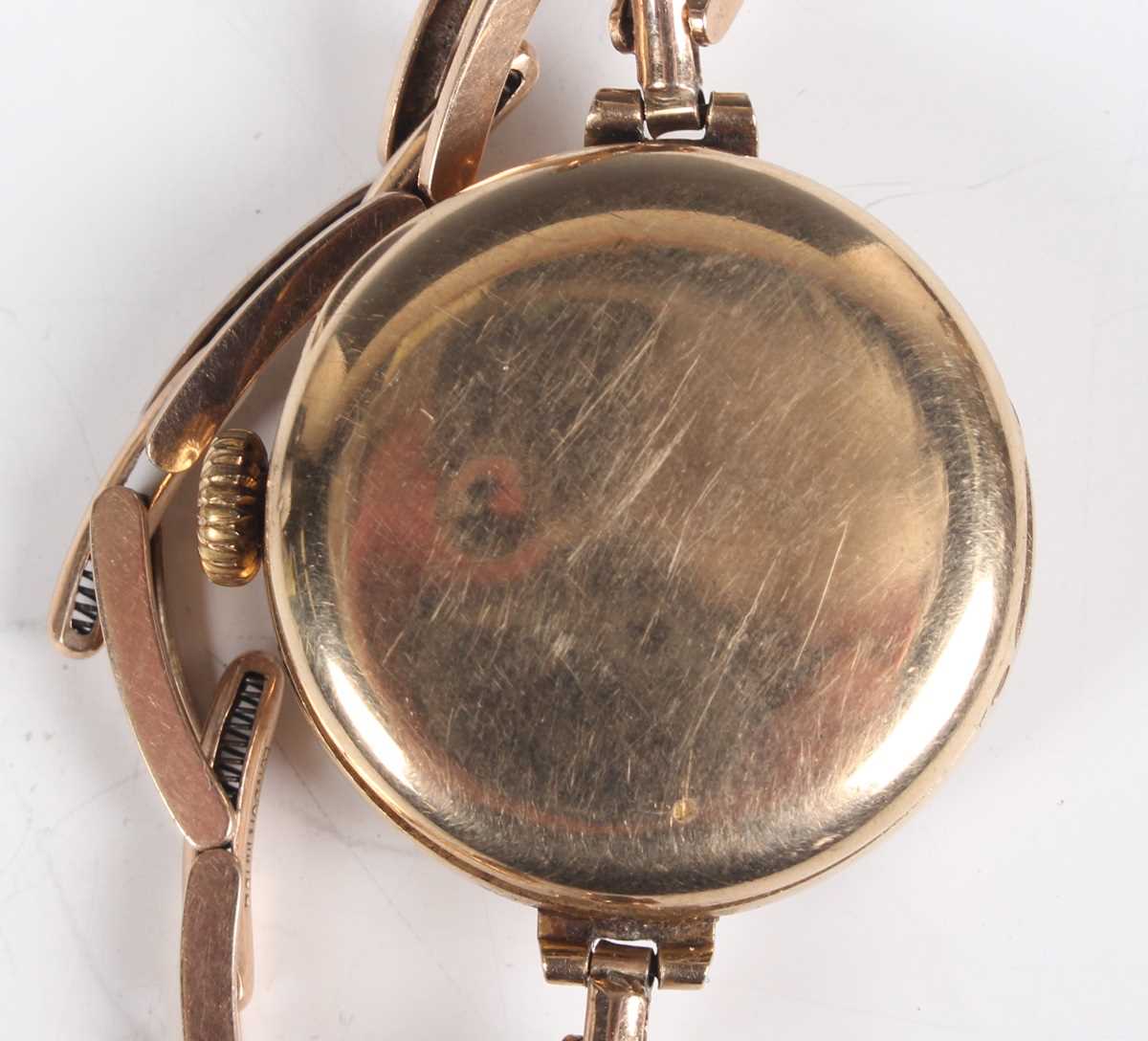 A J.W. Benson London 9ct gold circular cased lady’s wristwatch, the jewelled lever movement detailed - Image 4 of 6