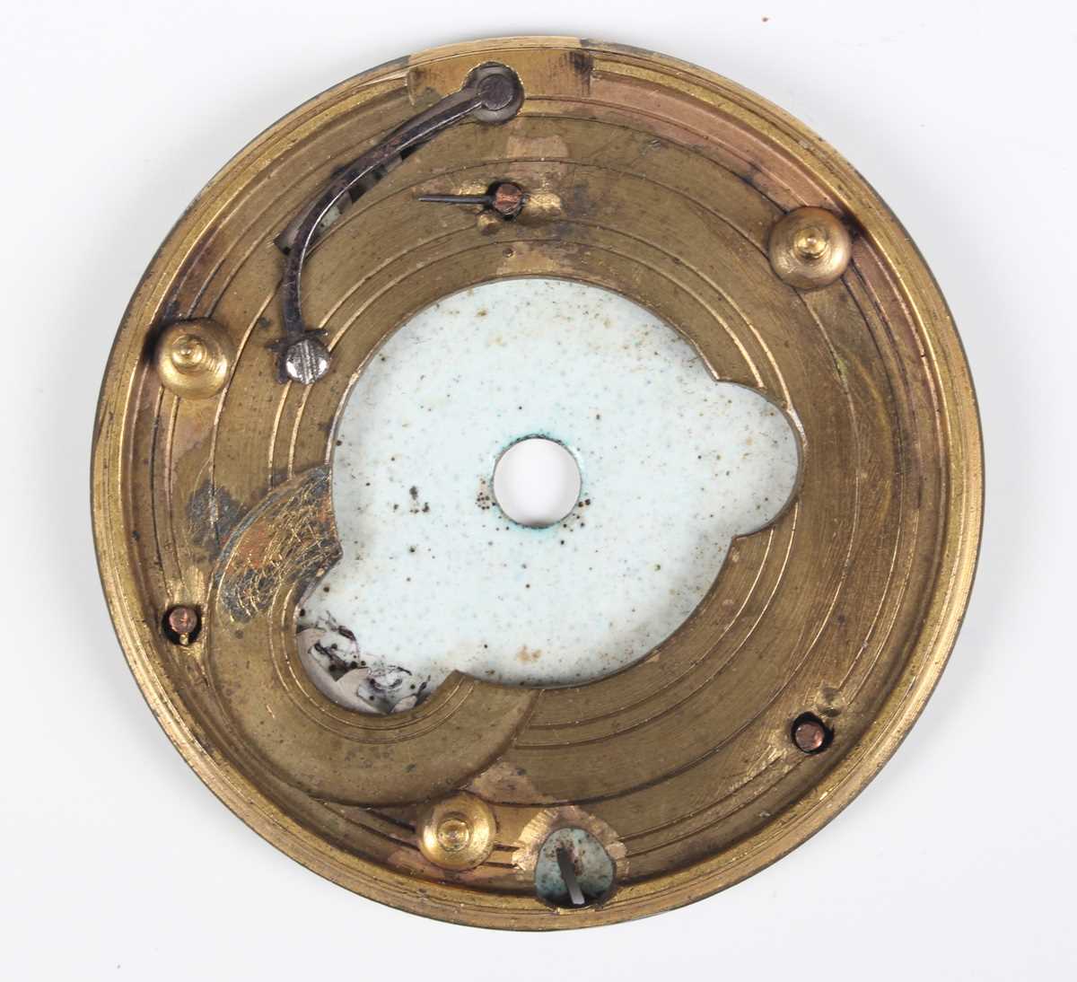 An early 18th century white enamelled pocket watch dial with black Roman hour numerals, outer Arabic - Bild 3 aus 24