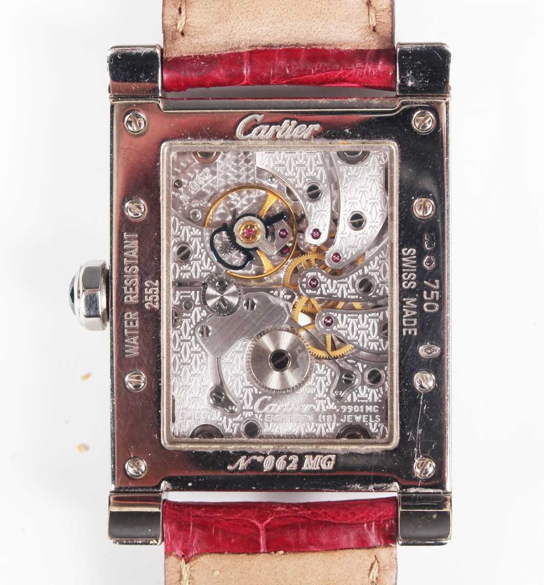A Cartier Tank A Vis 18ct white gold cased dual time zone gentleman's wristwatch, Ref. 2552, with - Bild 2 aus 5