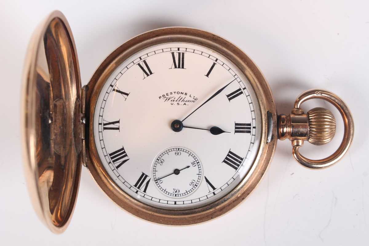 A Waltham gilt metal hunting cased keyless wind gentleman's pocket watch, the signed dial with - Image 2 of 13