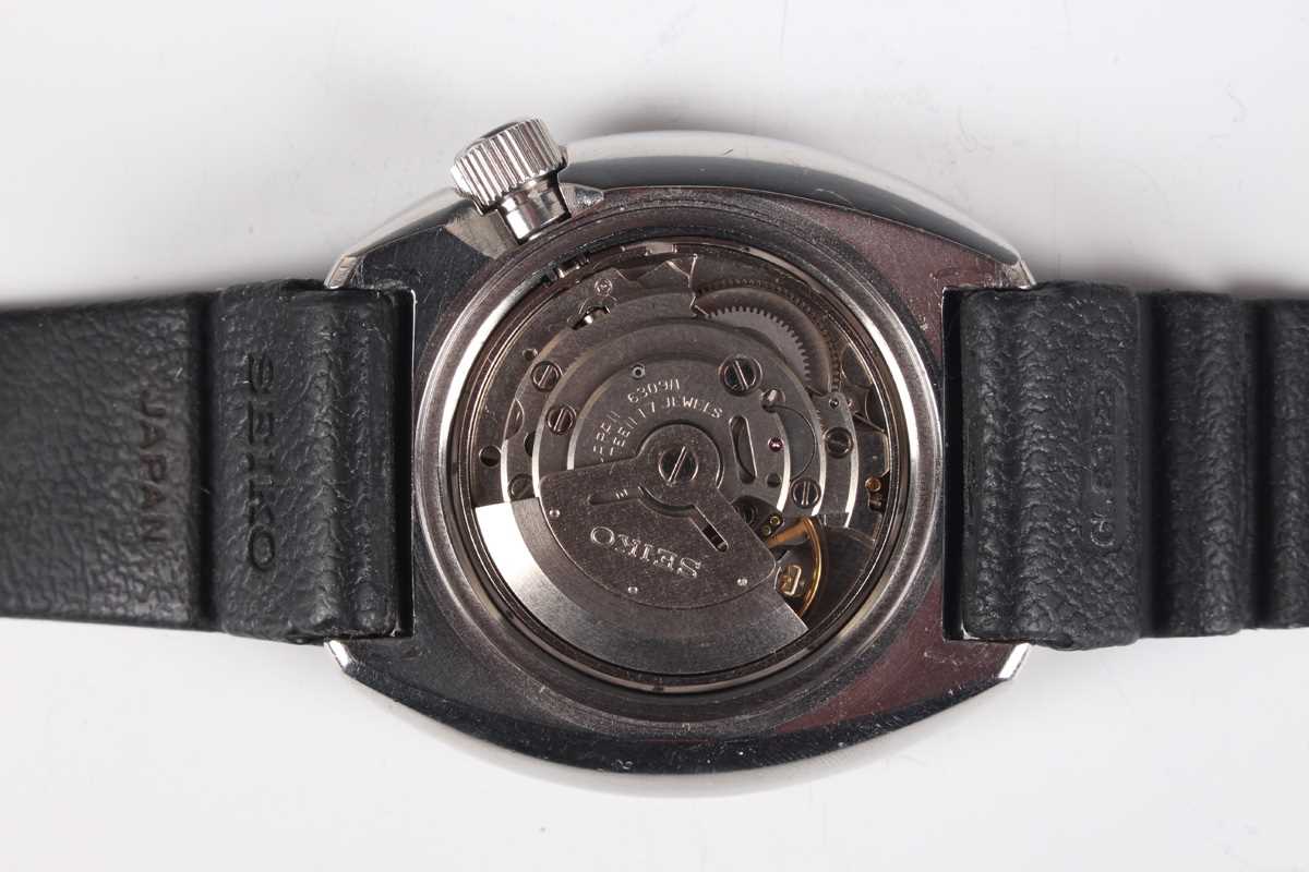 A Seiko Automatic 150M stainless steel cased gentleman's diver's wristwatch, Ref. 6309-7040, circa - Image 3 of 6