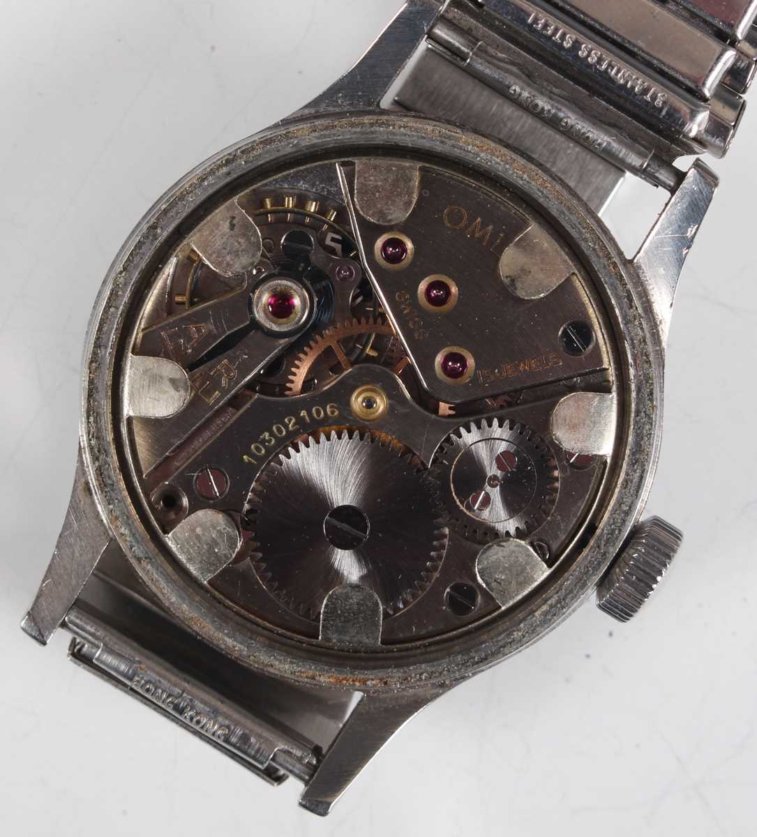 An Omega MoD issue steel cased gentleman's wristwatch, circa 1944, the signed and jewelled - Bild 2 aus 5