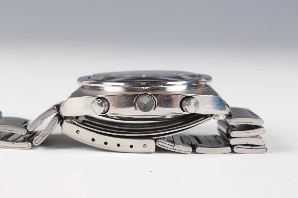 A Seiko Chronograph Automatic stainless steel gentleman's bracelet wristwatch, Ref. 6139-6000, circa - Image 5 of 6