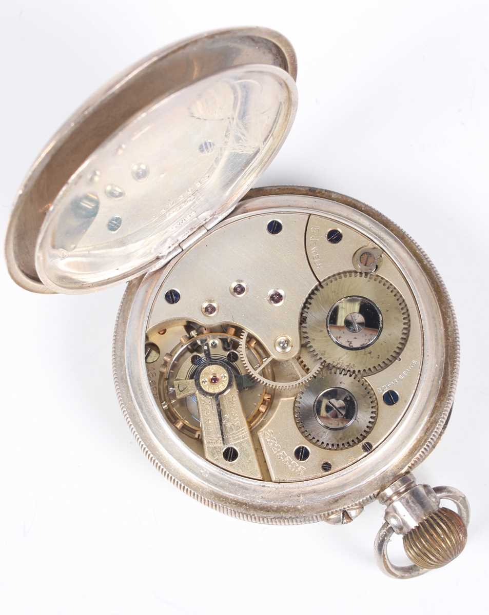 An Accurist 9ct gold octagonal cased lady's wristwatch on a 9ct gold bracelet, total weight 16.4g, - Image 9 of 14