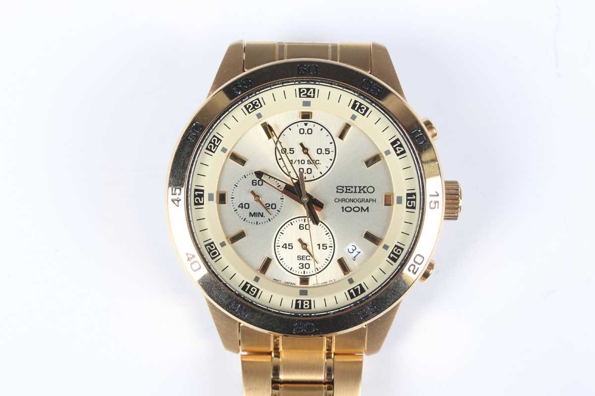 A Seiko Chronograph 100M gilt metal gentleman's bracelet wristwatch with quartz movement, the signed - Image 2 of 11