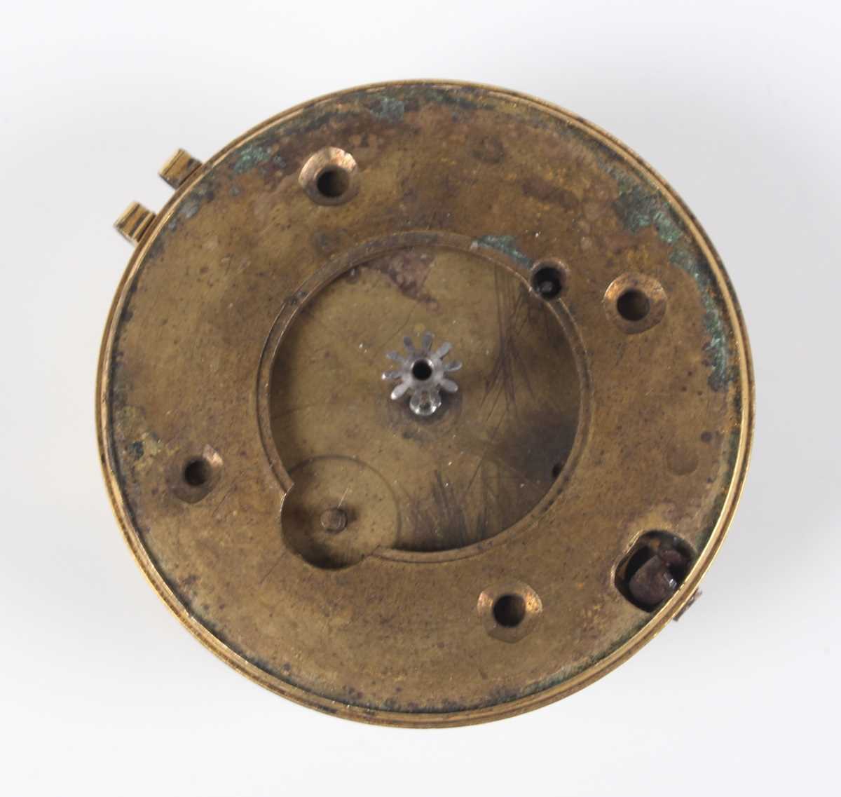 An early 18th century white enamelled pocket watch dial with black Roman hour numerals, outer Arabic - Bild 12 aus 24