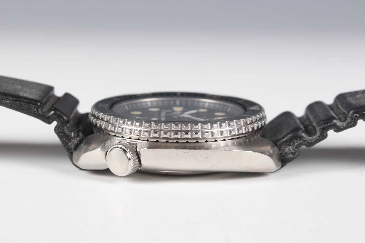 A Seiko Automatic Scubapro 450 150M stainless steel cased gentleman's diver's wristwatch, Ref. - Bild 6 aus 7
