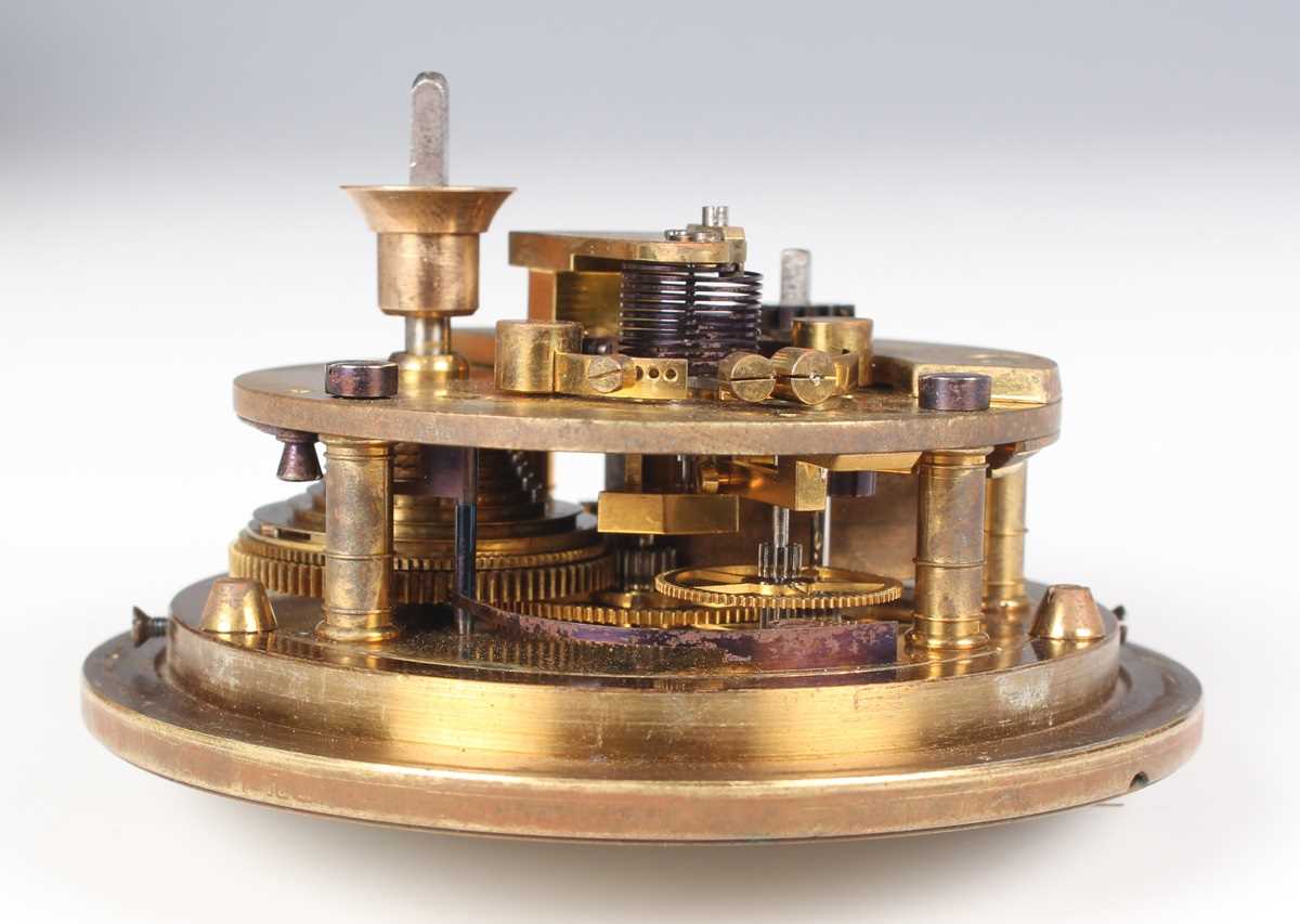 A late 19th/early 20th century marine chronometer, the two day chain fusee movement with maintaining - Bild 7 aus 17