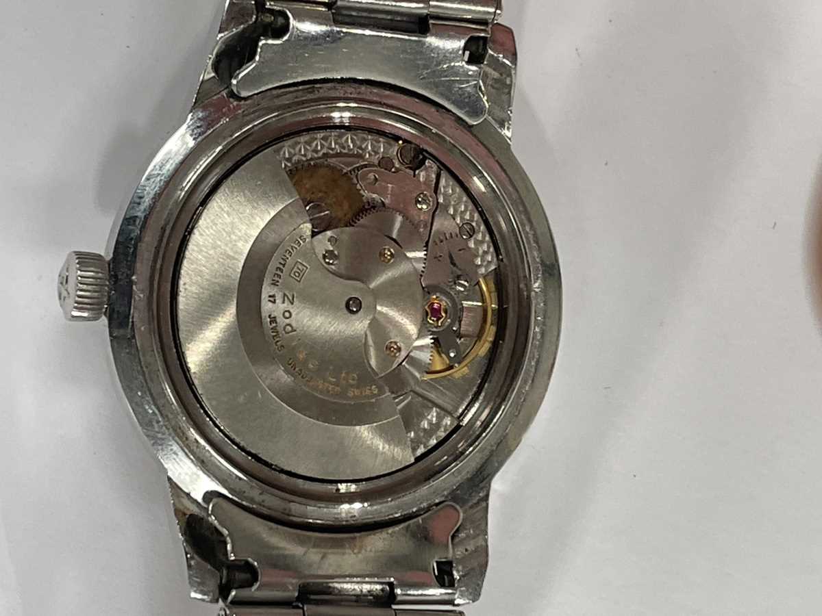 A Zodiac Sea Wolf Automatic stainless steel gentleman's bracelet wristwatch, circa 1960s, with - Bild 5 aus 7