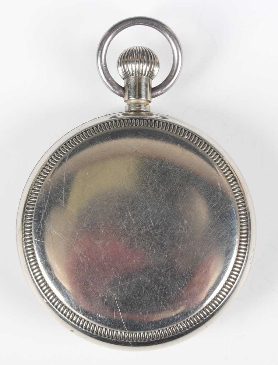 A military style nickel cased keyless wind open faced gentleman's pocket watch with unsigned - Bild 9 aus 9