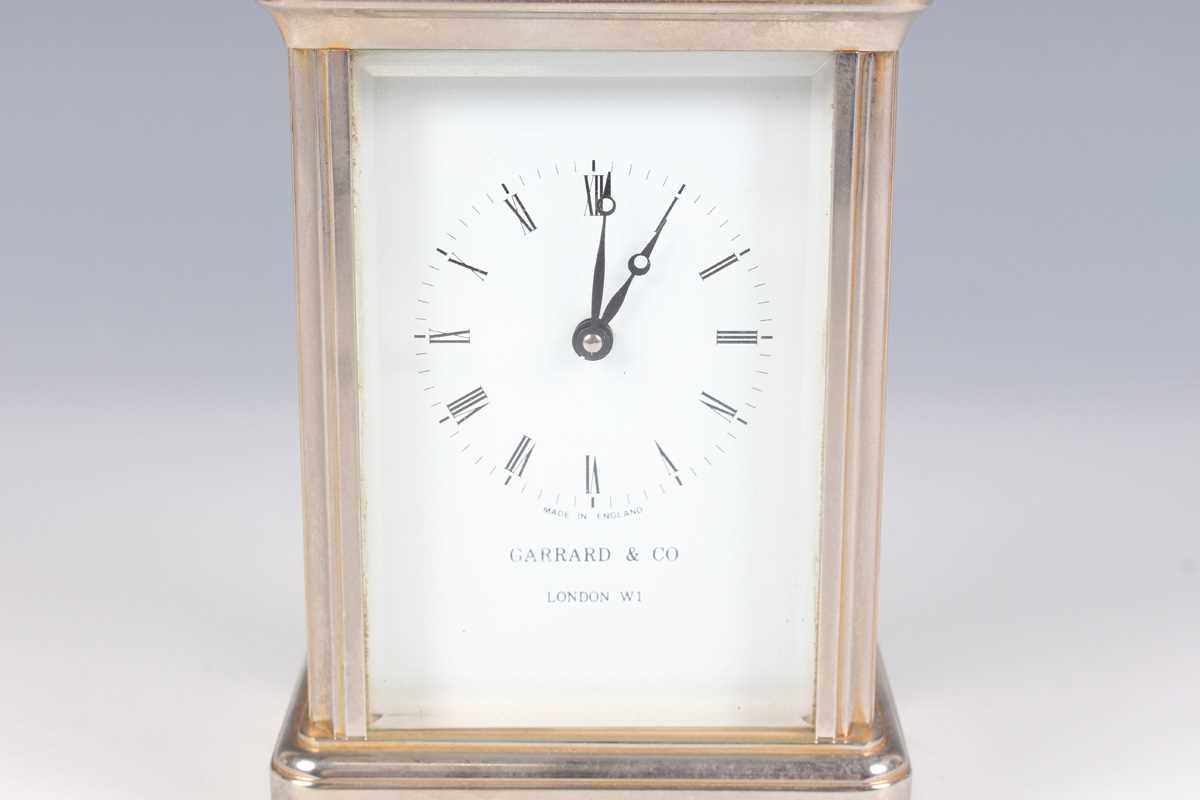 A late 20th century Garrard & Co plated brass corniche cased carriage timepiece, the signed white - Image 2 of 9