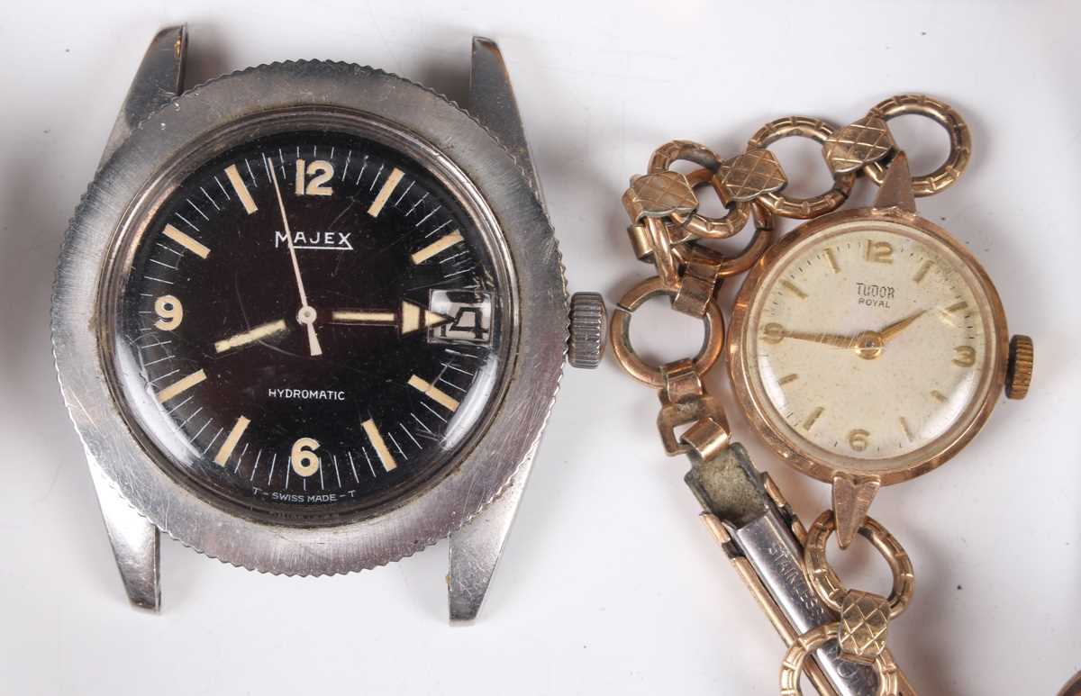 An Accurist 9ct gold circular cased lady’s wristwatch, import mark Edinburgh 1968, case diameter 1. - Image 2 of 6