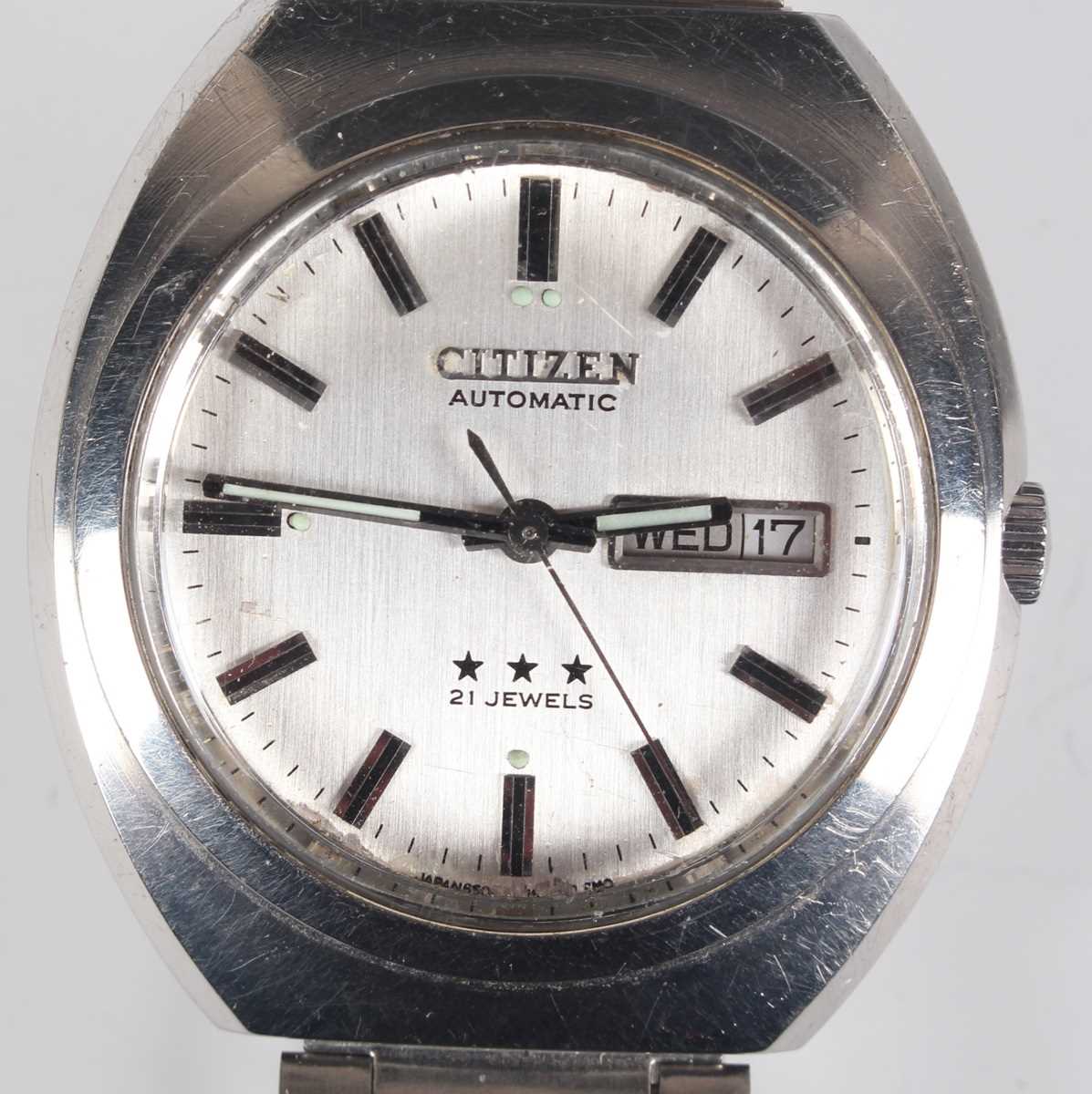 A Helvetia Automatic gilt metal fronted and steel backed square cased gentleman's wristwatch with - Image 5 of 16