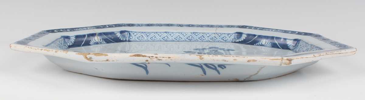 A delft octagonal plate and matching dish, Liverpool or Dublin, circa 1770, painted in blue with - Image 19 of 23
