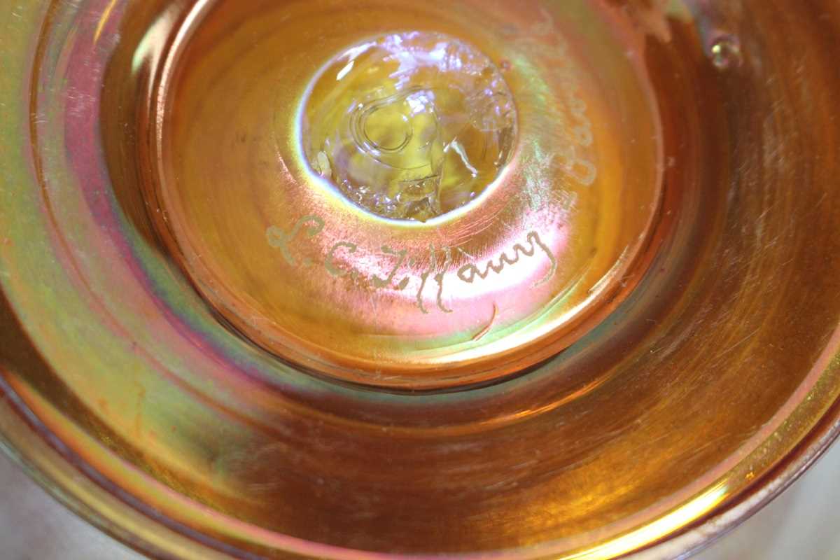 A group of WMF Myra Kristall iridescent glass, circa 1930, in shades of orange and green, comprising - Image 5 of 10
