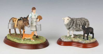 A Border Fine Arts Studio group Herdwick Ewe & Lamb, height 11cm, boxed, together with a Border Fine