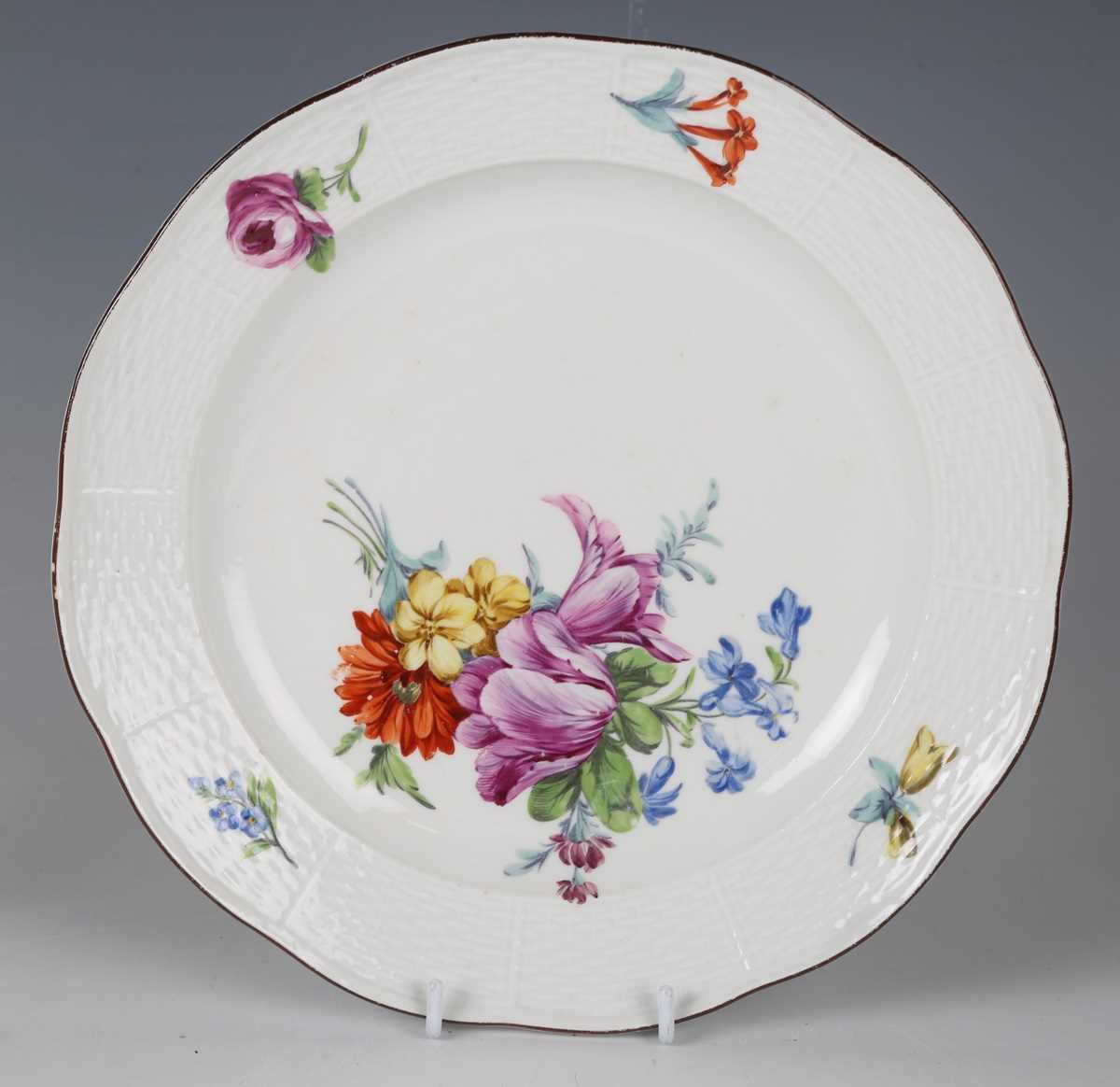 Six assorted Continental porcelain plates, 19th and 20th century, comprising Meissen and KPM - Image 9 of 16
