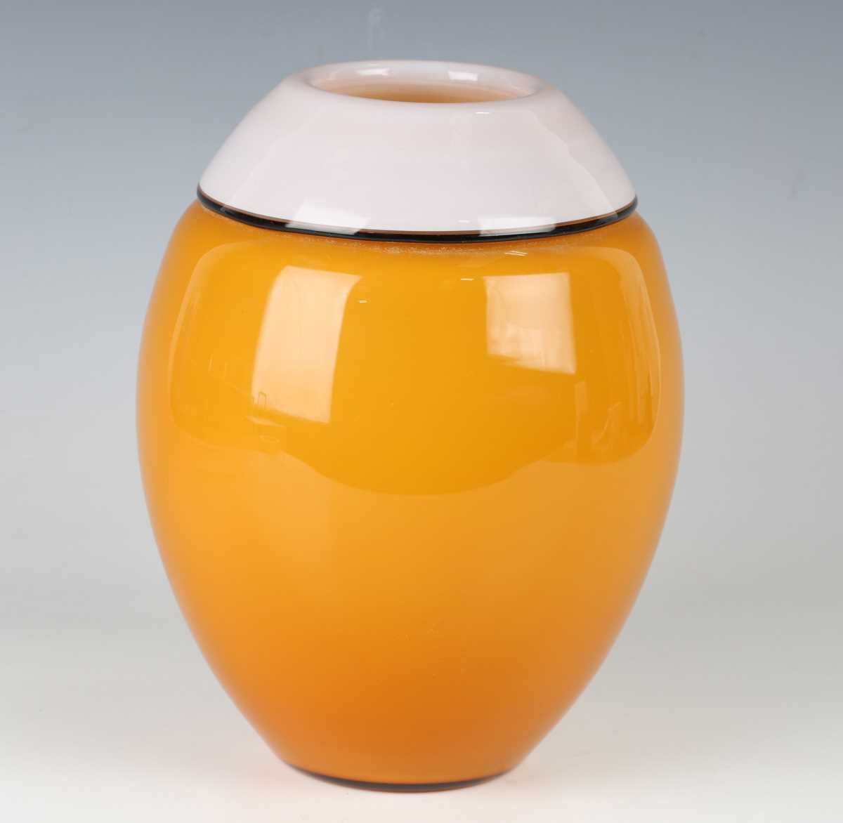 A Lino Tagliapietra for Effetre International Murano glass vase, dated 1985, the opaque white