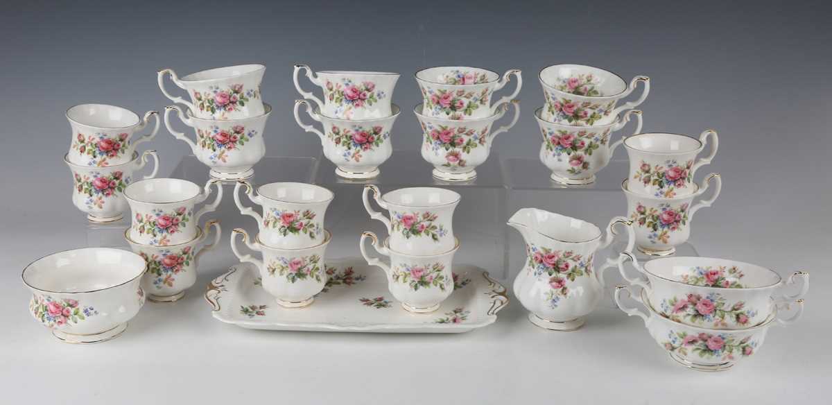 A Royal Albert Moss Rose pattern part service, including two tureens and one cover, two graduated - Image 4 of 5