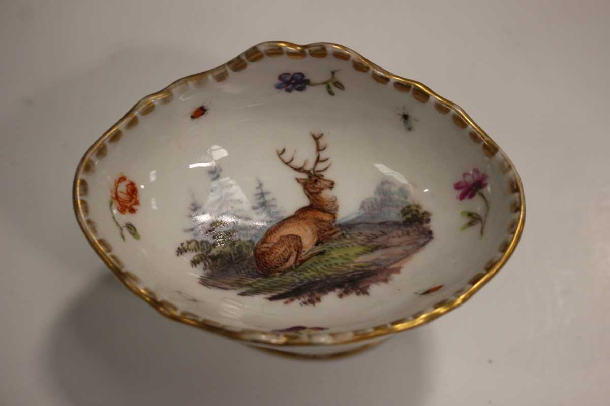 A matched pair of Dresden porcelain Meissen style salts, early 20th century, the oval dish tops - Image 6 of 9