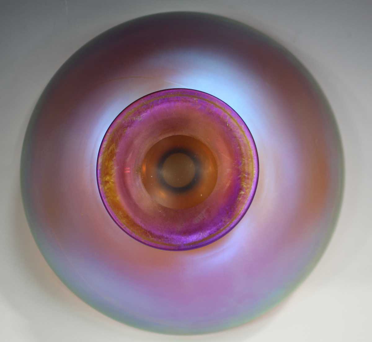 A set of ten WMF Myra-Kristall iridescent glass circular bowls, circa 1930, of gently flared from - Image 8 of 12