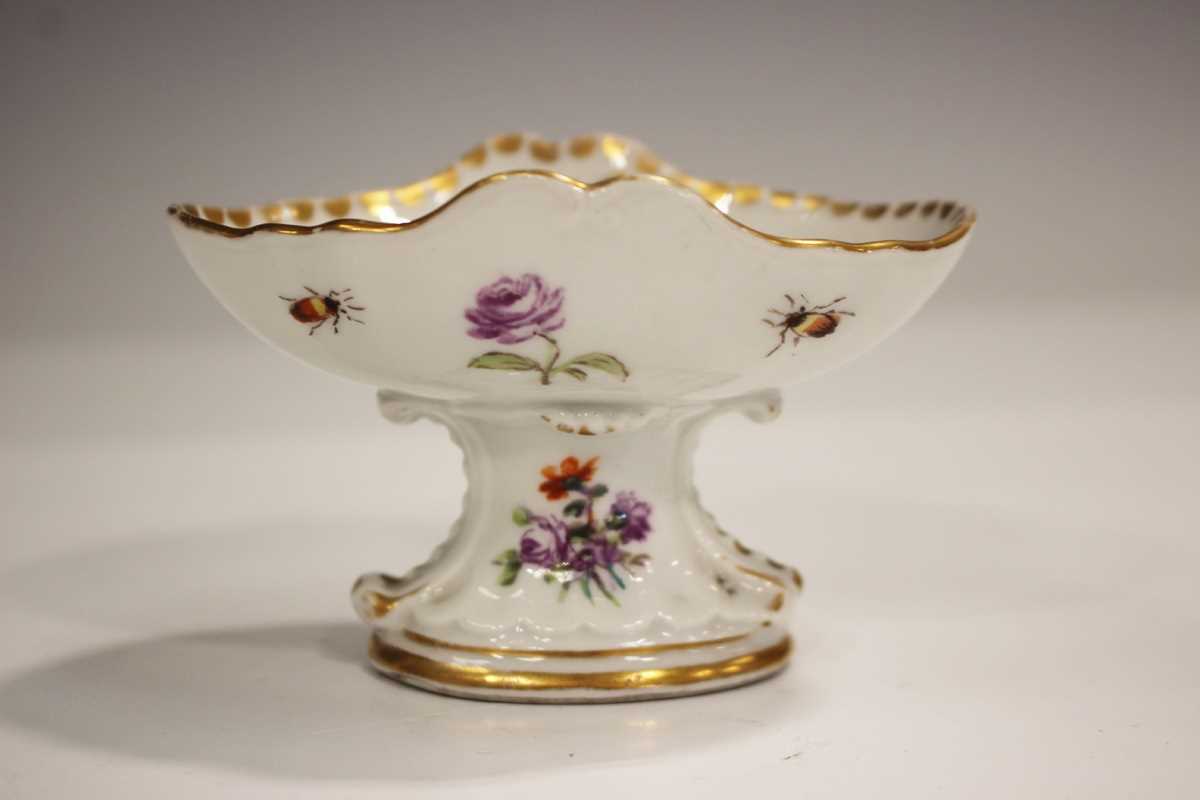A matched pair of Dresden porcelain Meissen style salts, early 20th century, the oval dish tops - Image 3 of 9