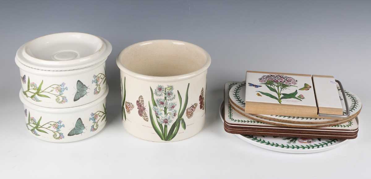 A large group of Portmeirion Botanic Garden pattern tablewares, including six dinner, dessert and - Image 4 of 4