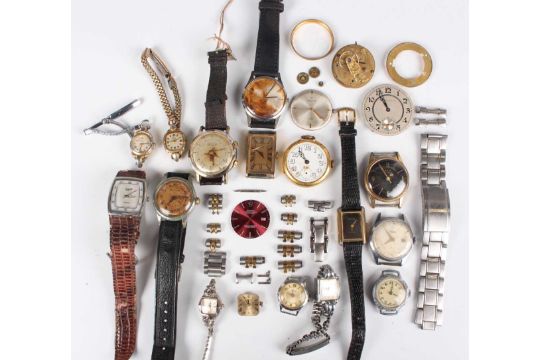 A small group of mostly gentlemen's and ladies' wristwatches, movements and accessories, including a - Image 1 of 16