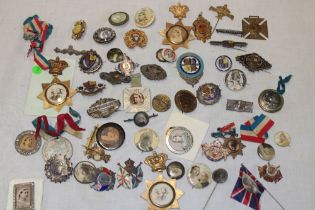 A large collection of Victorian commemorative medallions,