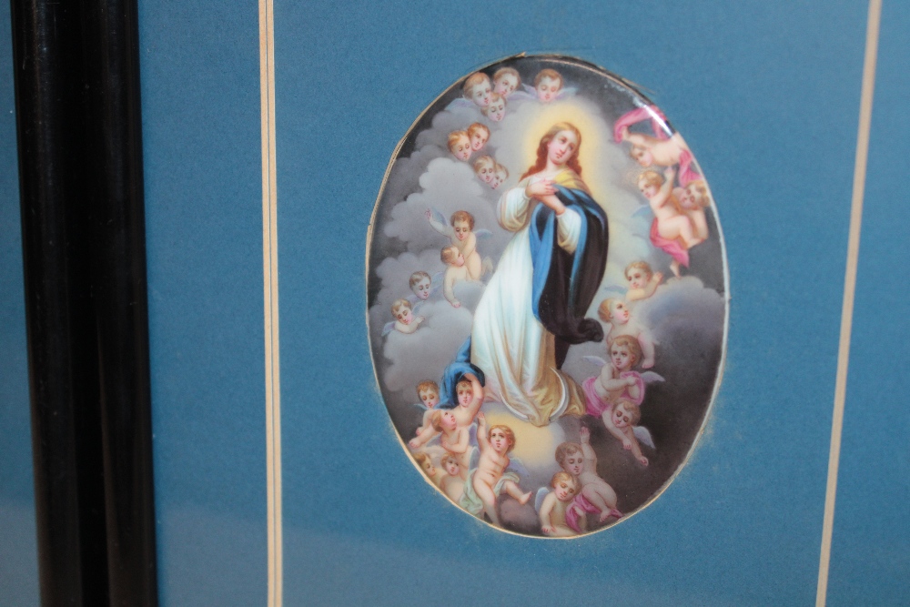 A Continental porcelain oval plaque depicting a religious scene with numerous figures, - Image 2 of 3