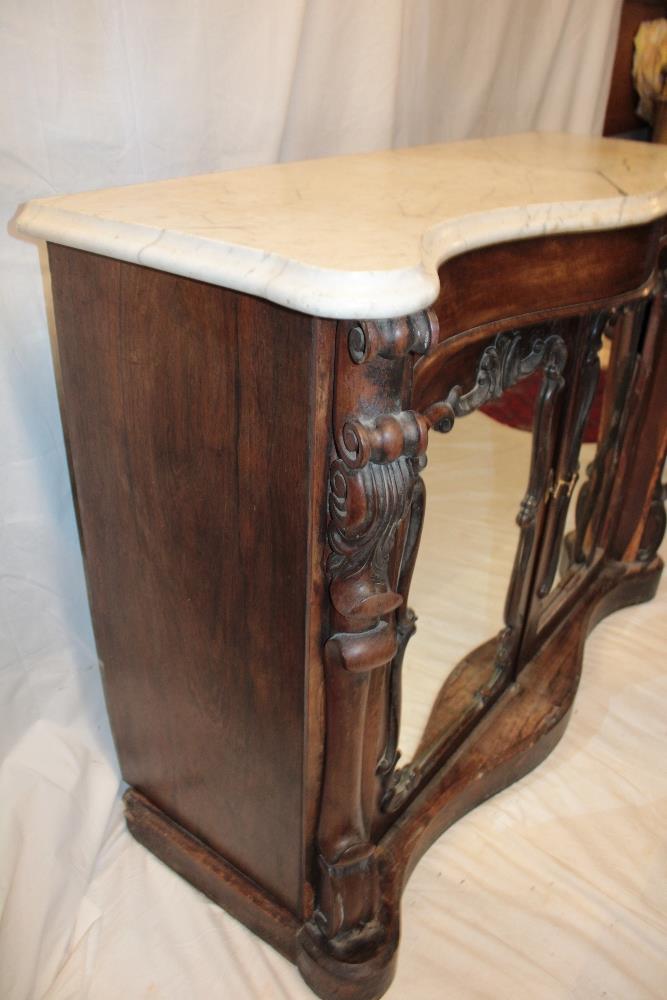A 19th century carved rosewood serpentine-fronted side cabinet with white marble slab top and - Image 3 of 3