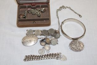 A selection of various silver and other jewellery including heavy silver chainlink bracelet,