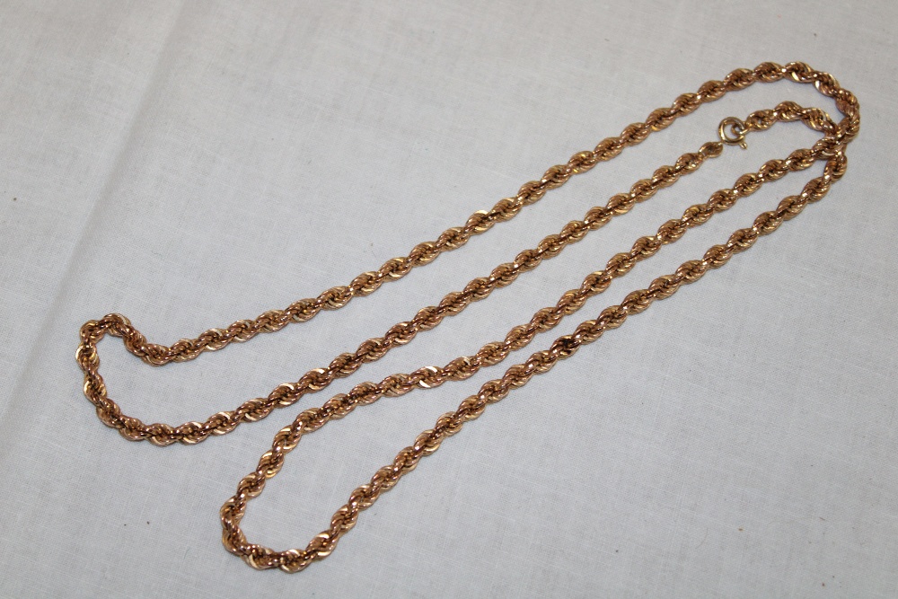 A good quality 9ct gold rope twist necklace (24.