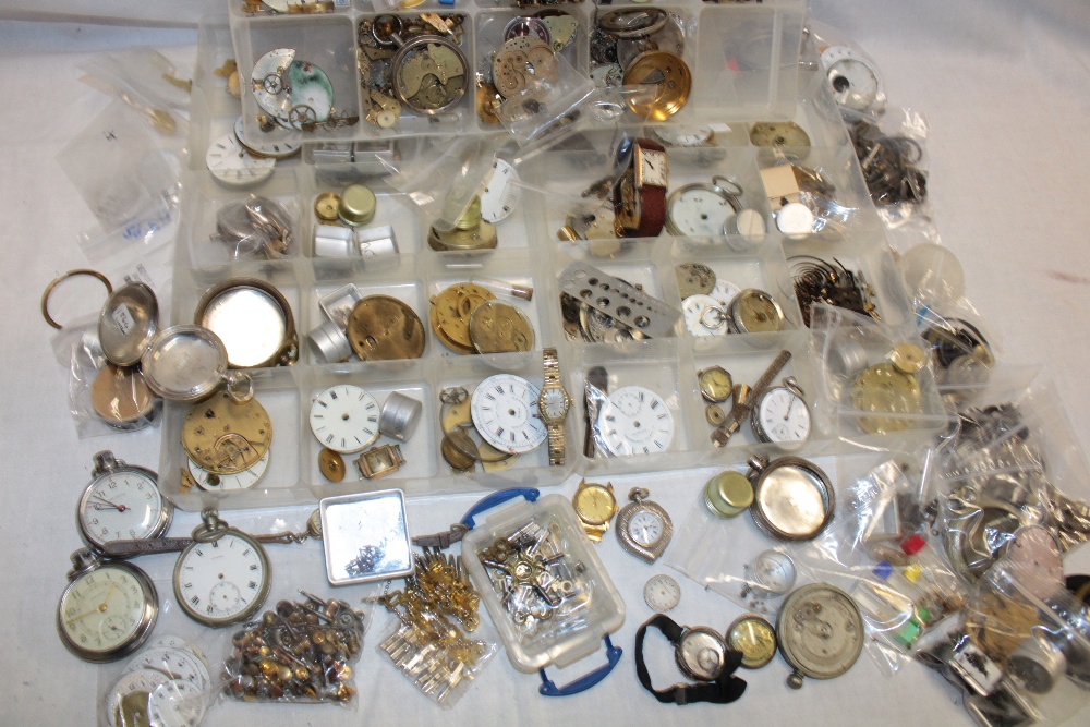 Various pocket watch parts including faces, part cases, movements, - Image 2 of 2