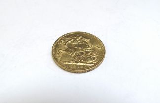 A George V 1913 gold sovereign