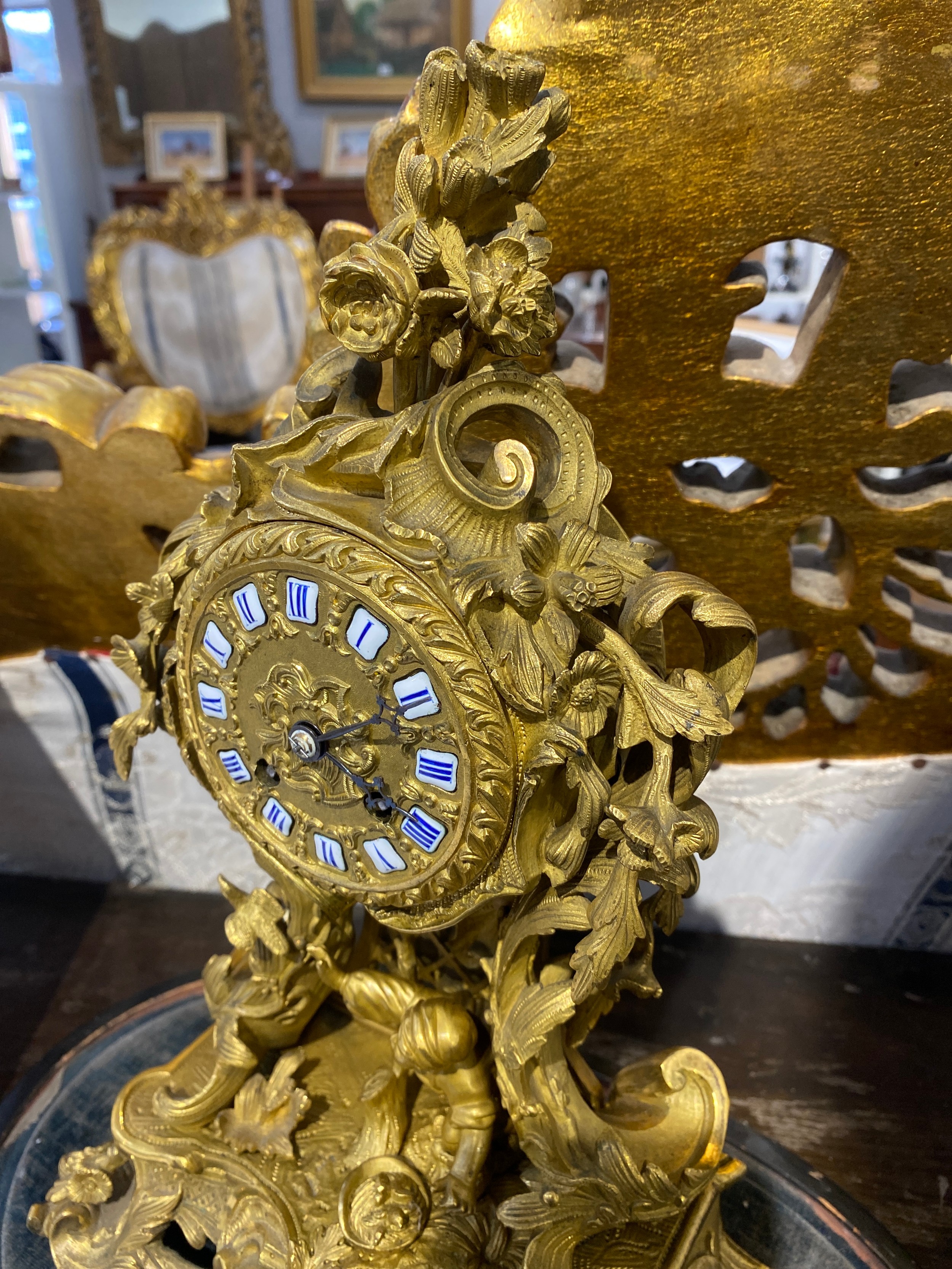 A mid 19th Century French Raingo Freres ormolu and gilt brass mantel clock, relief moulded Rococo - Image 5 of 5