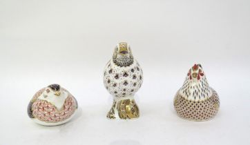 Three Royal Crown Derby paperweights, Song Thrush, Quail and Hen (3)