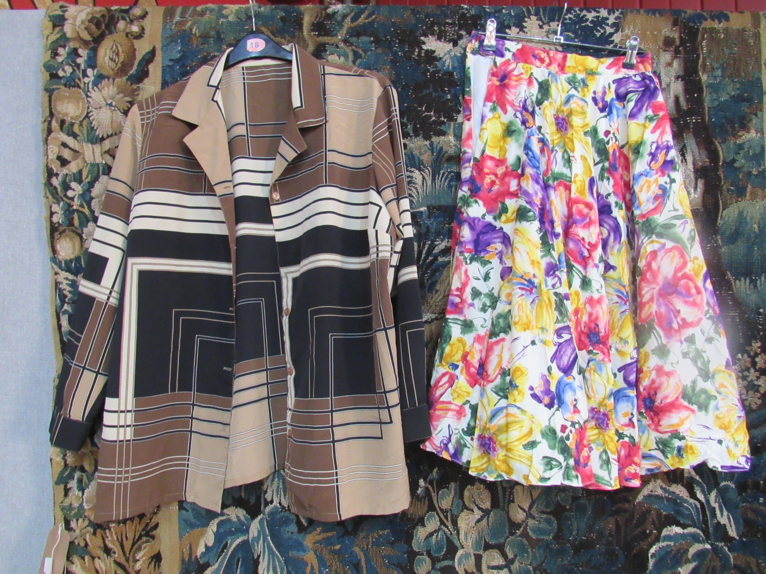 Four pieces of mixed clothing to include a silk ladies shirt in tones of black, cream and brown in a - Image 6 of 6