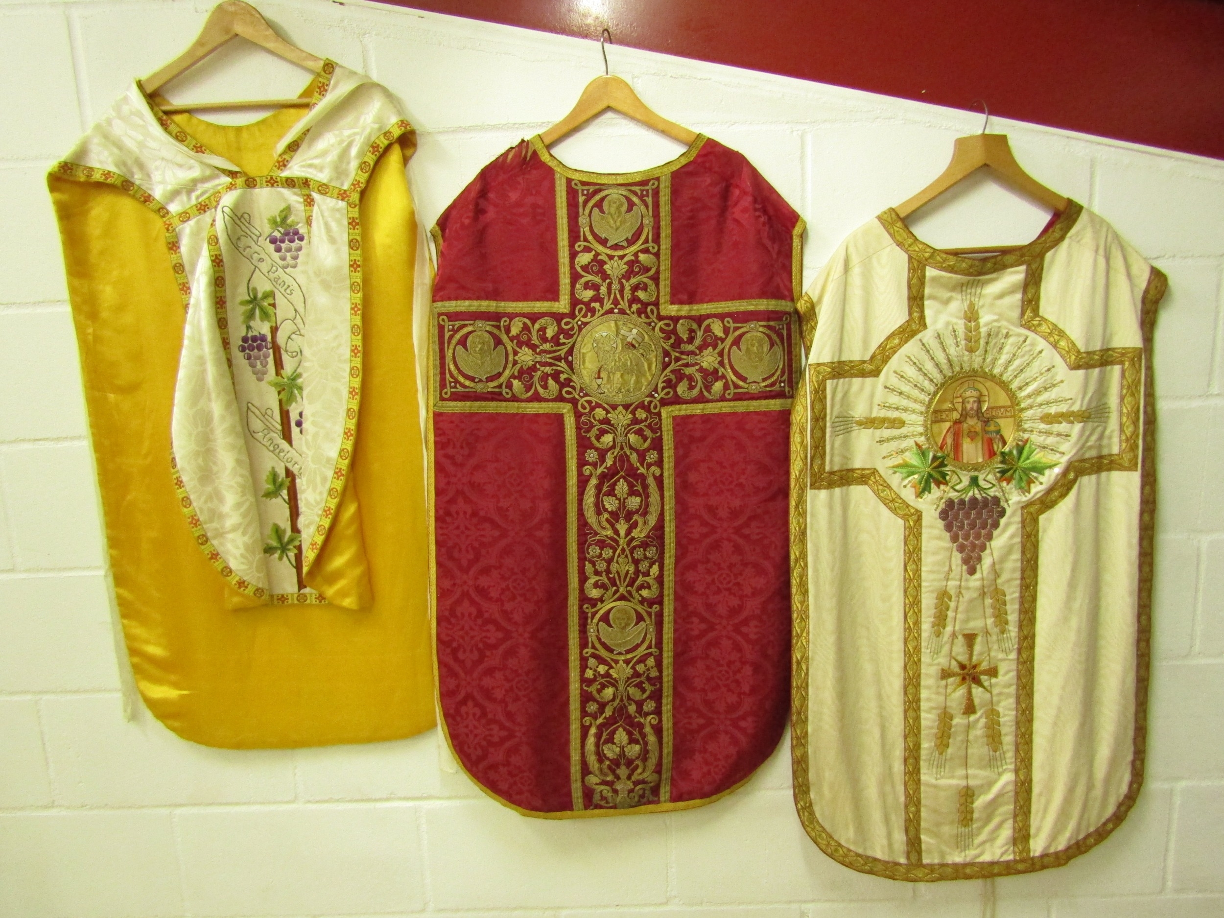 Three ecclesiastical tabards in silk, two with grape, wheat spray embroidery, the other has goldwork - Image 2 of 4