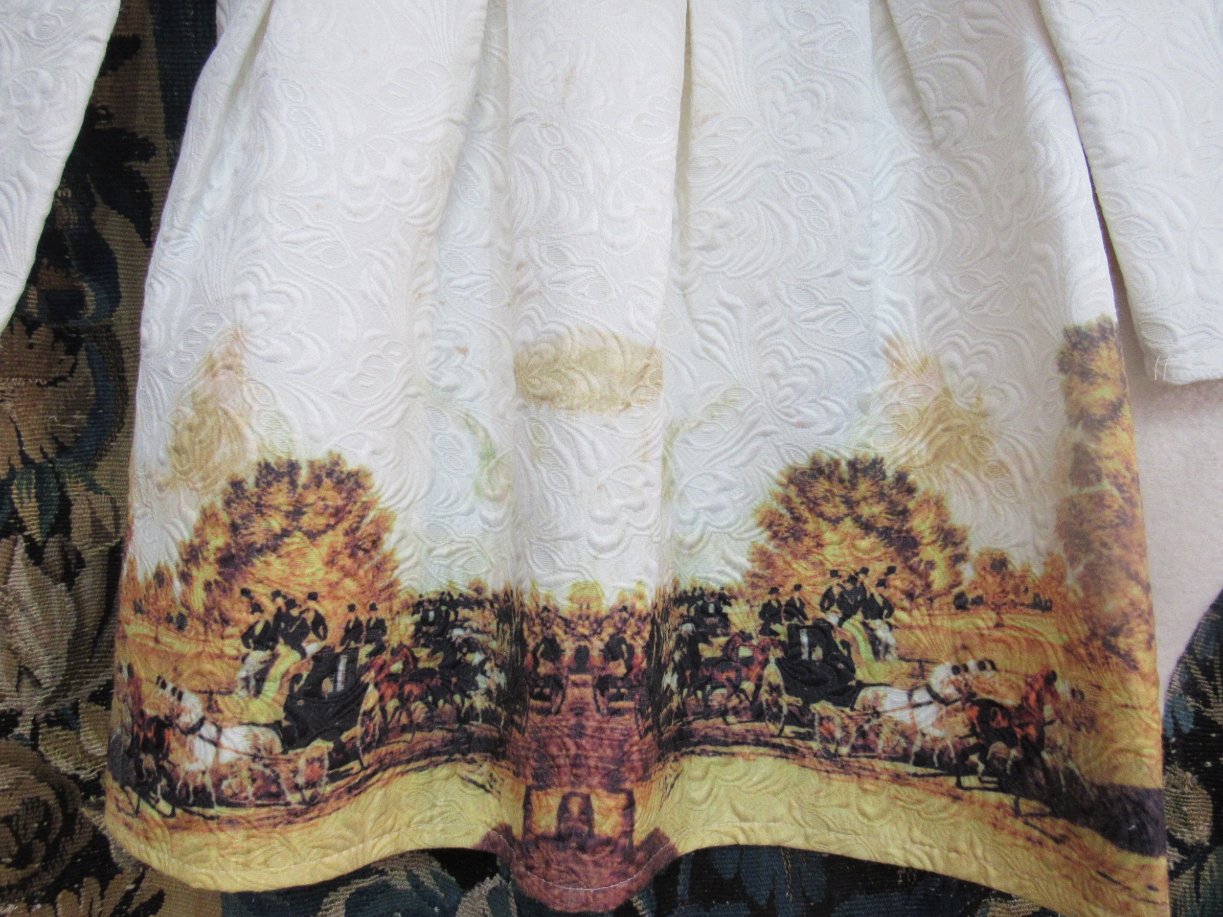 An Asian label cream long sleeve dress with a raised all-over stitched pattern, gilt metal beading - Image 2 of 3