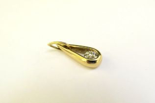 A gold pendant set with a 0.70ct approx diamond, 4.4g