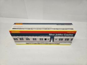 A Hornby 00 gauge Silver Jubilee Coach Pack, comprising two LNER 1st class composite coaches and one
