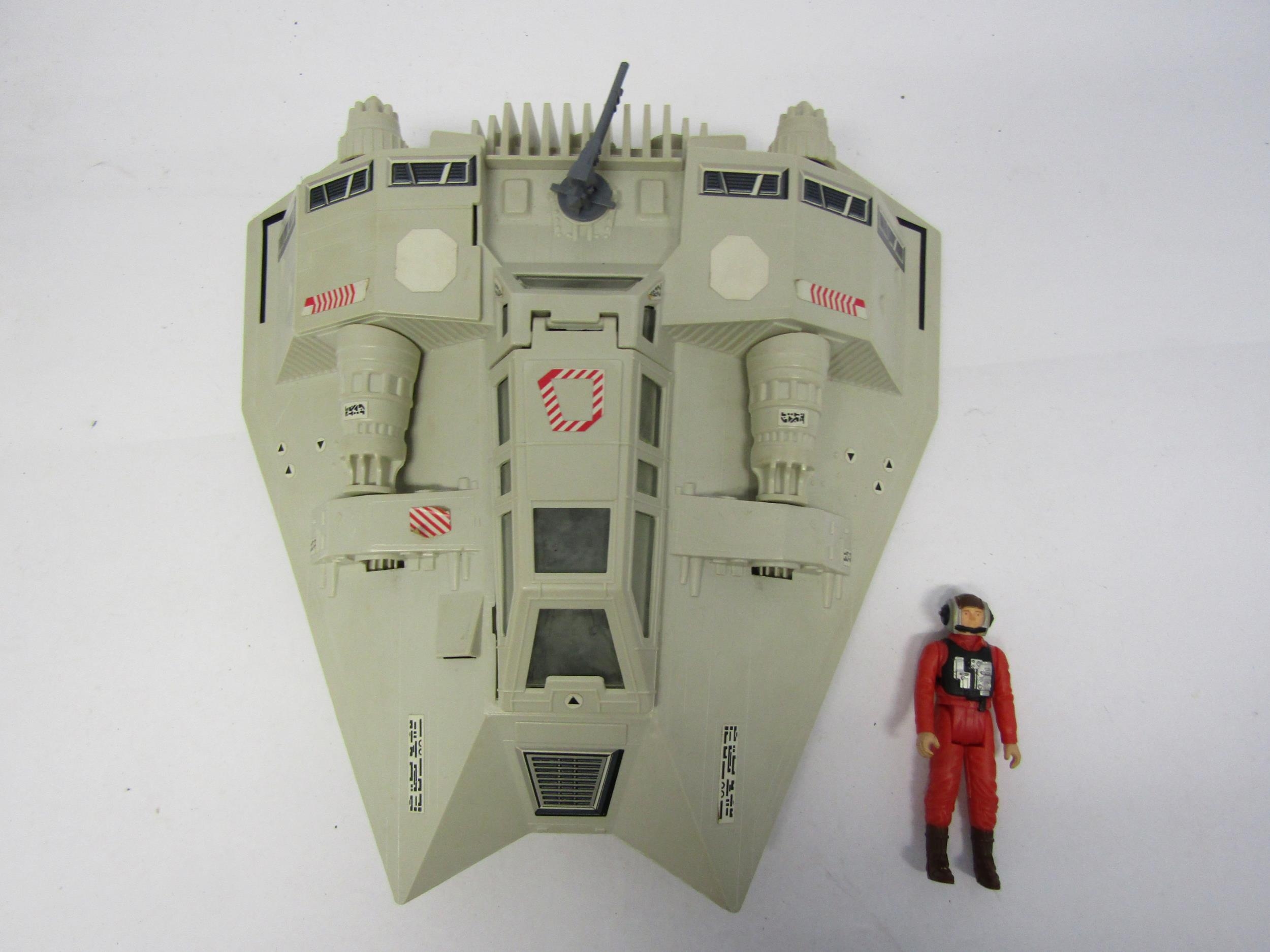 A vintage boxed Palitoy Star Wars Return Of The Jedi Rebel Armoured Snowspeeder Vehicle with two - Image 2 of 7