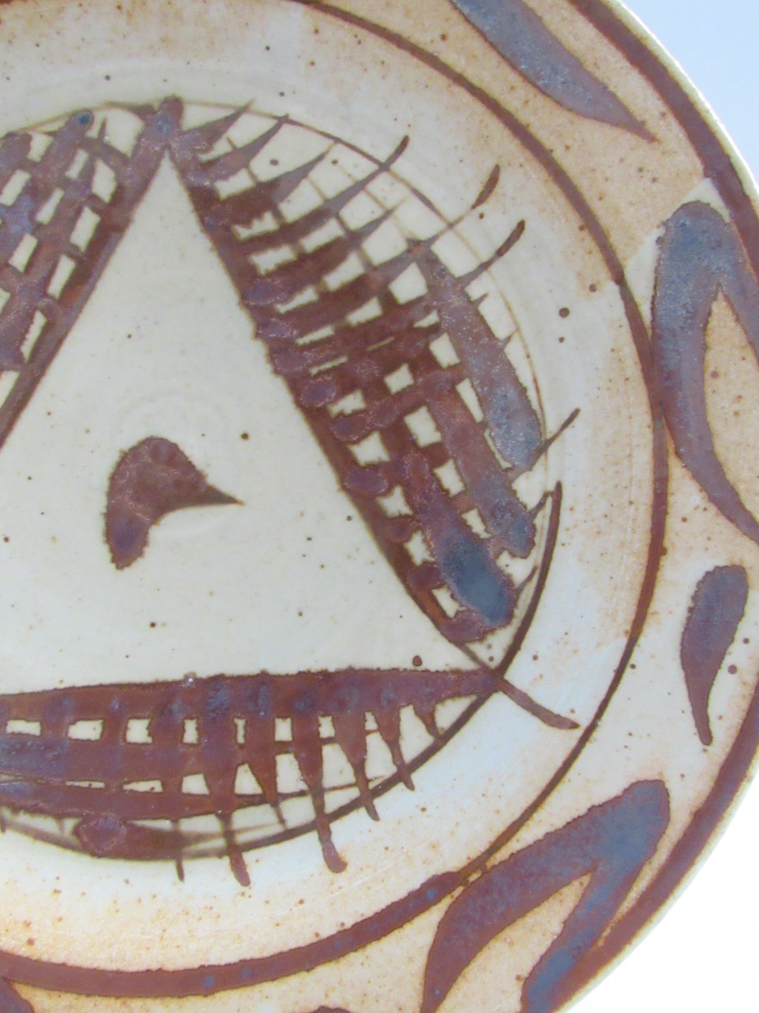 A Wenford Bridge Pottery plate, brushwork detail in tenmoku glaze. Possibly by Michael Cardew, - Image 2 of 5
