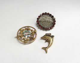A 9ct gold dolphin pendant, 15ct gold pearl and turquoise brooch and a costume brooch, 3.3g gold