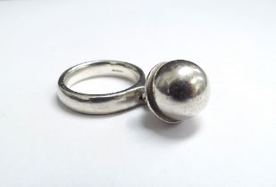A Georg Jensen silver Sphere ring designed by Regitze Overgaard. Size N, 10.9g, boxed