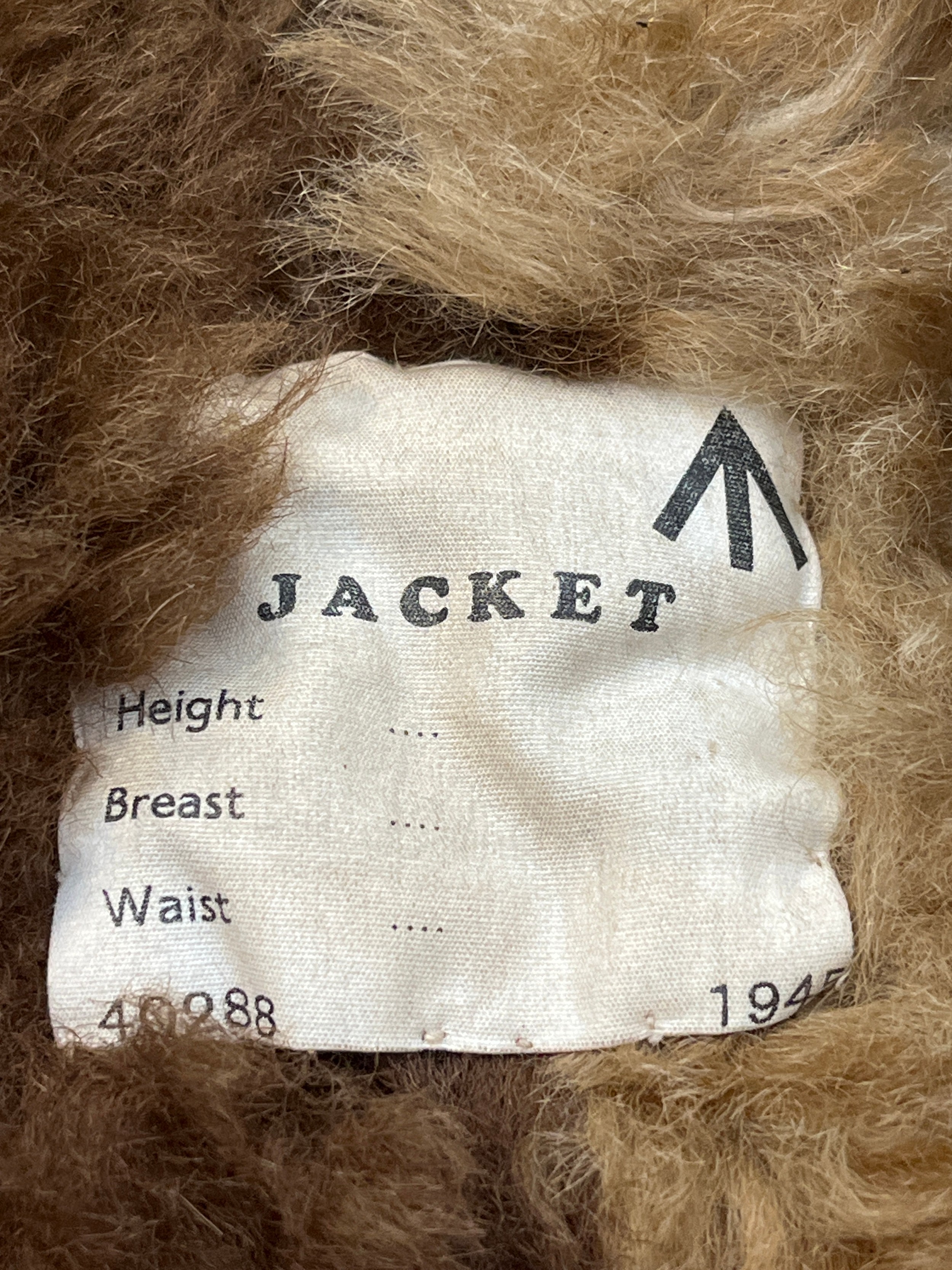 A WWII British RAF Irvin flying jacket circa 1945, from the estate of the late CMDR. R.C.R. - Image 6 of 6